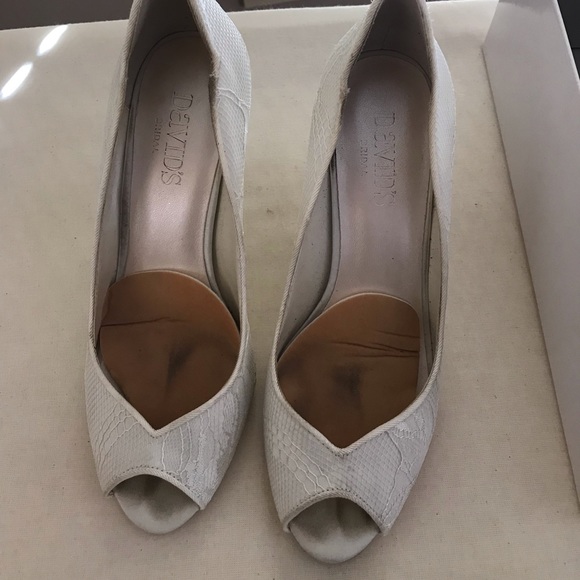 David’s Bridal lace heels - Picture 4 of 5